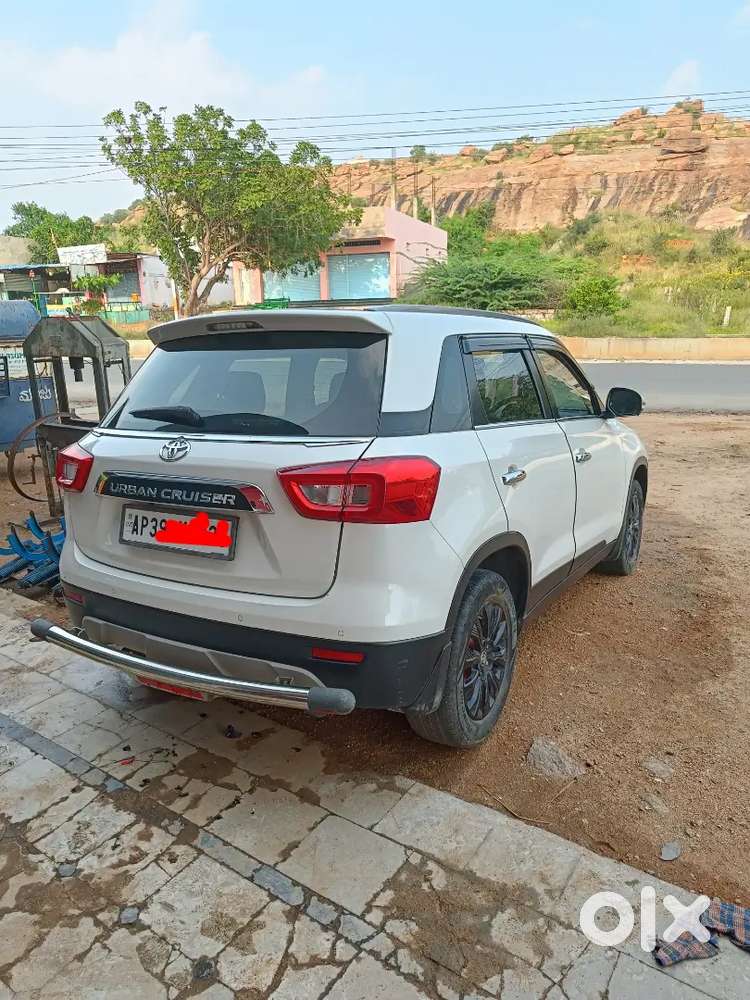 Toyota Urban Cruiser 2022 Petrol 70000 Km Driven
Model 2021reg2022