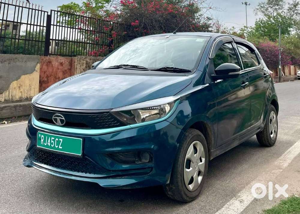 Tata Tiago EV XT LR, 2024, Electric - Photo 2