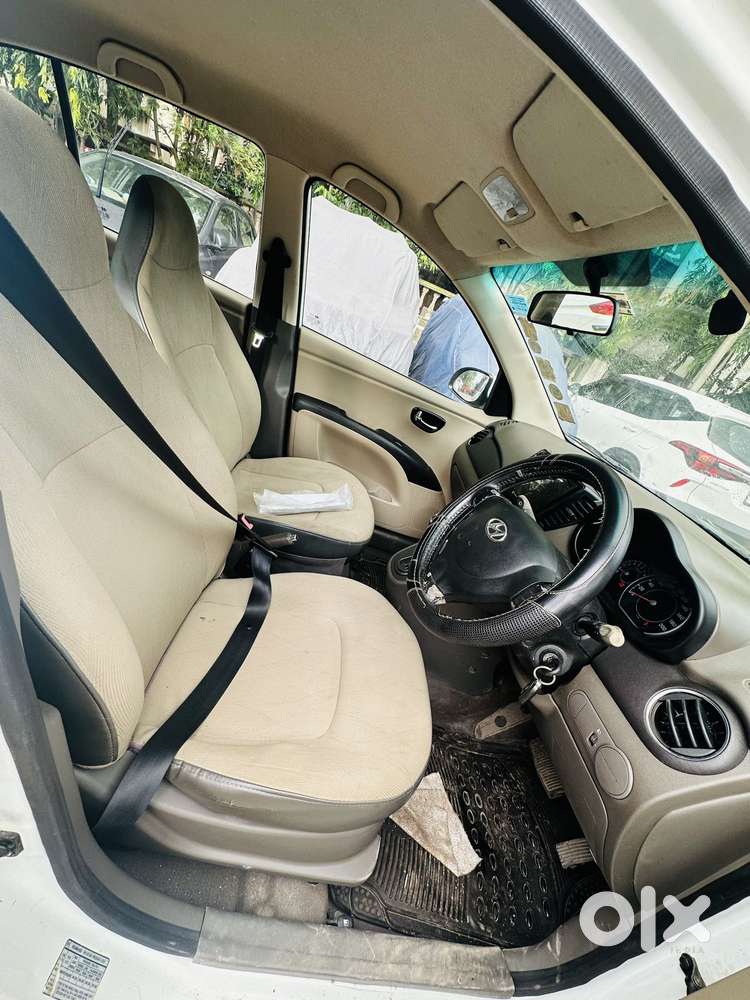 Hyundai I10 Sportz At, 2011, Petrol