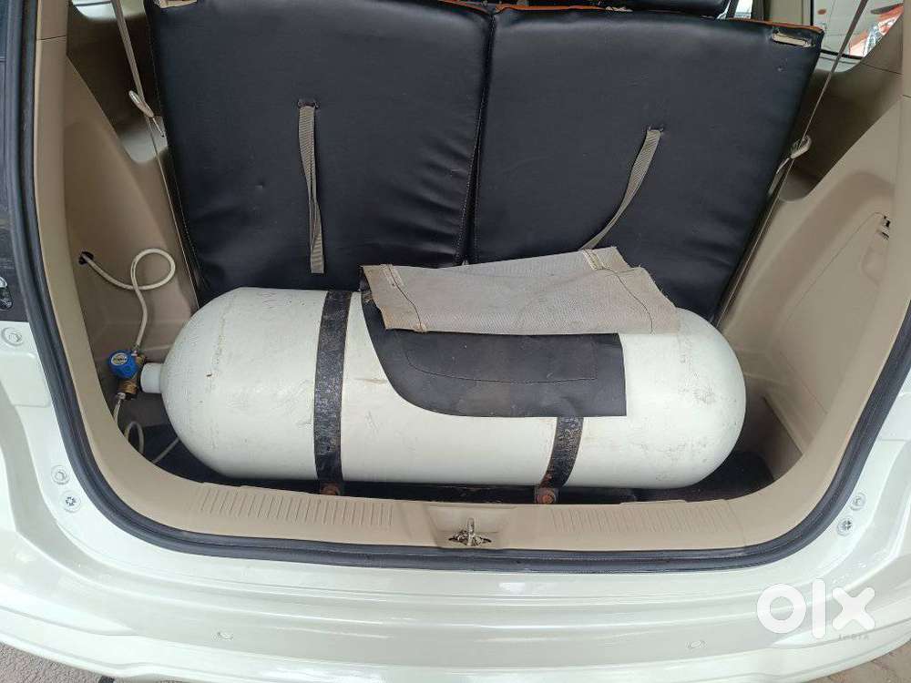 Maruti Suzuki Ertiga 1.4 Vxi Cng Anniversary Edition, 2023, Cng & Hy..