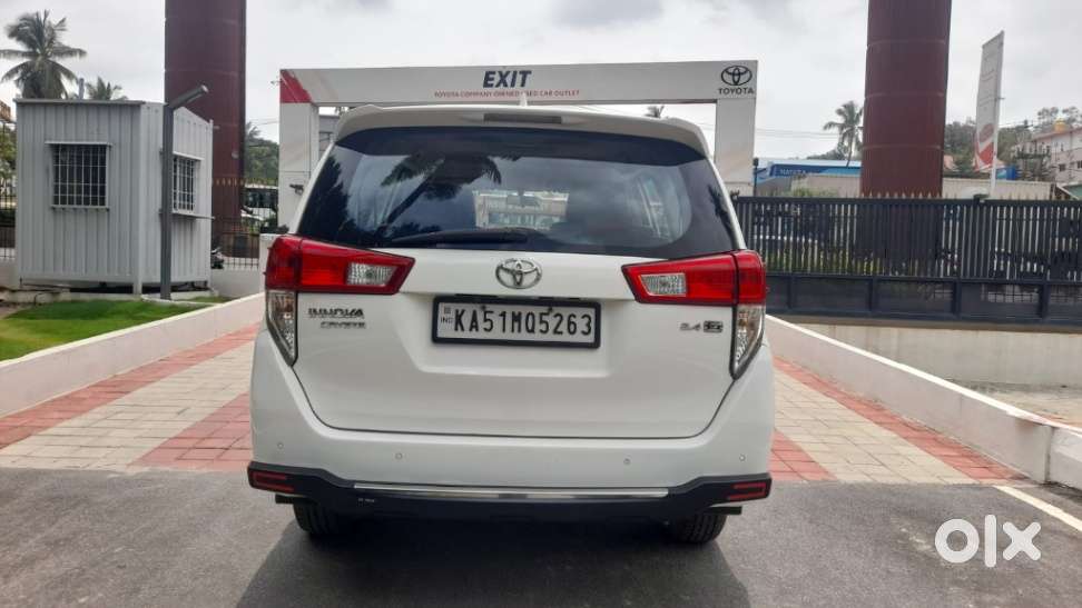 Toyota Innova Crysta 2.4 Gx Limited Edition At 7 Str, 2021, Diesel