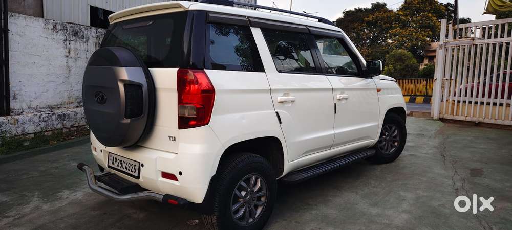Mahindra Tuv 300 T10 Opt, 2018, Diesel
