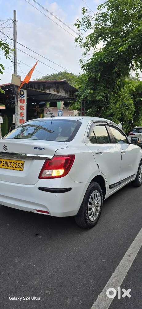 Maruti Suzuki Dzire 1.2 Vxi, 2023, Petrol