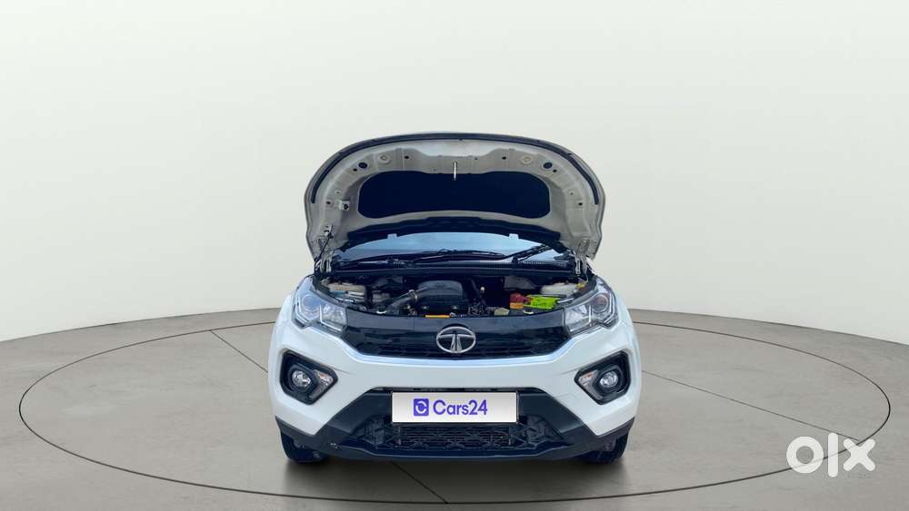 Tata Nexon 1.2 Revotron Xma Amt, 2022, Petrol
