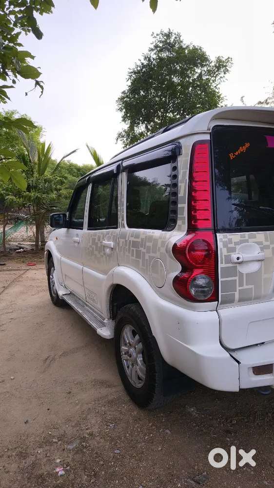 Mahindra Scorpio Classic 2012 Diesel Automatic