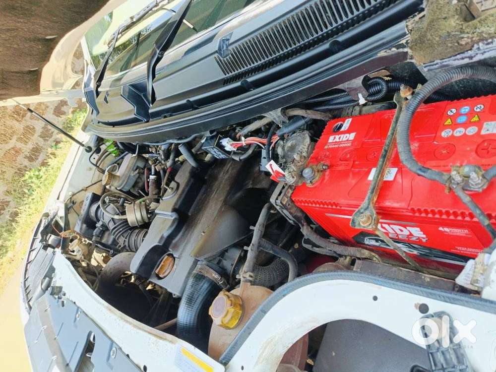 Mahindra Tuv 300 T6 Plus Amt, 2016, Diesel