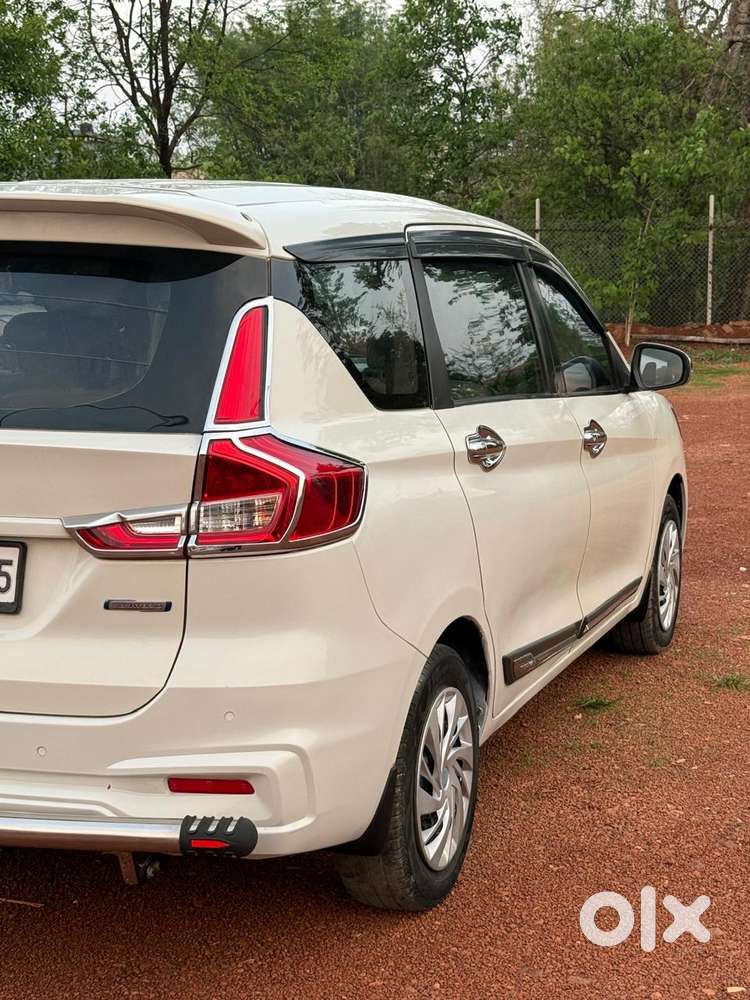 Maruti Suzuki Ertiga 2022-2023  Vxi, 2021