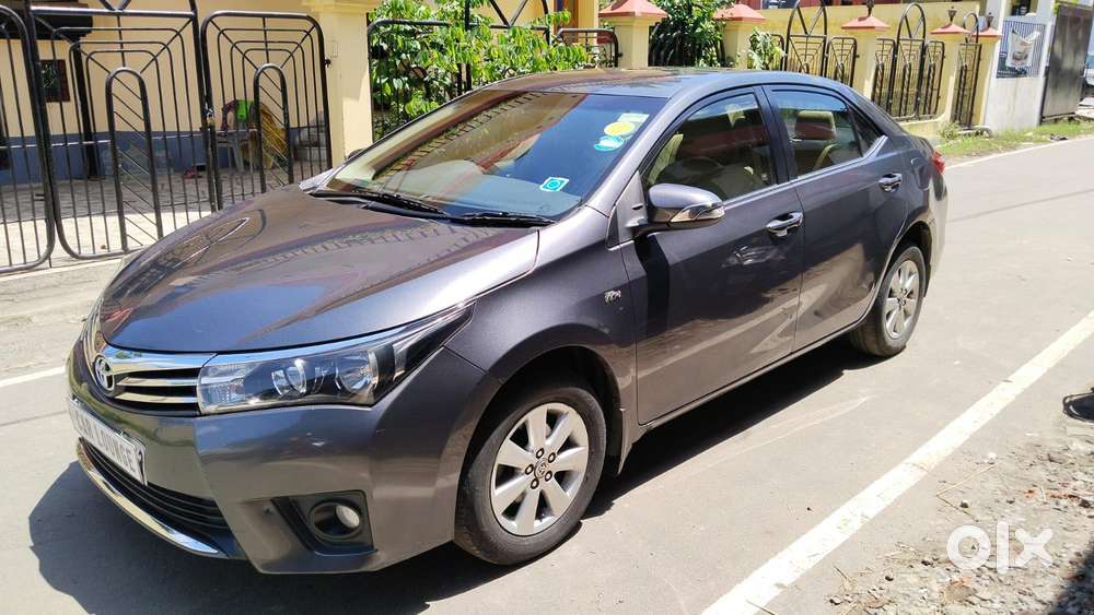 Toyota Corolla Altis 2013-2017 G At, 2015, Petrol