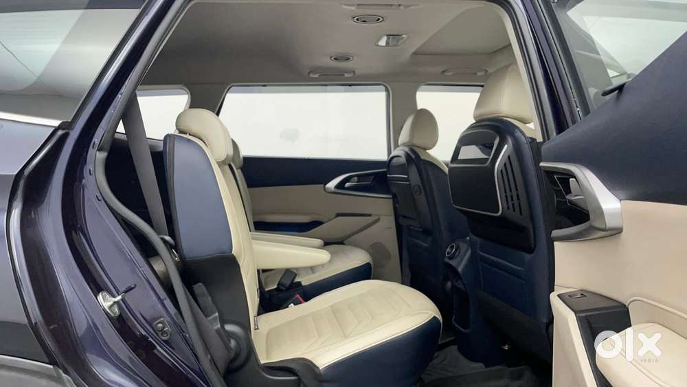 Kia Carens 1.4 Luxury Plus 6 Str, 2022, Petrol