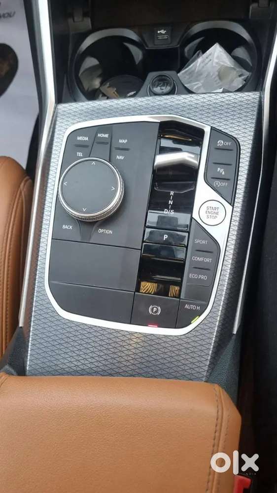 Bmw 3 Series 2024 Petrol 17500 Km Driven