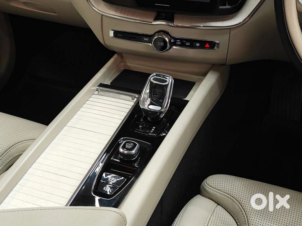 Volvo Xc60, 2026, Petrol