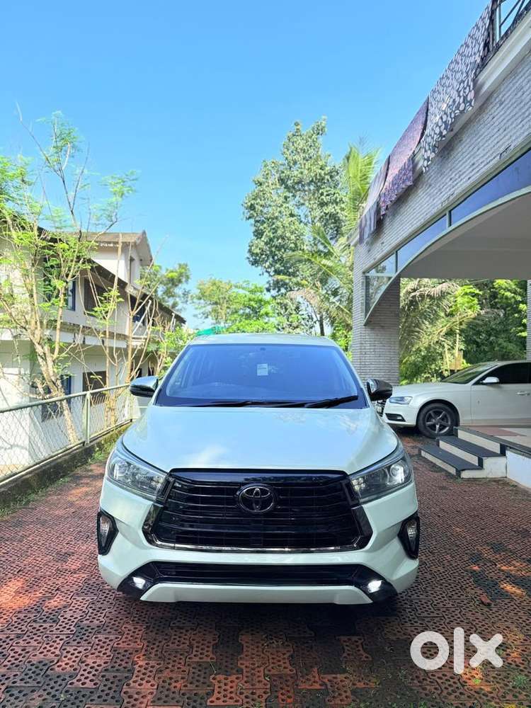 Toyota Innova Crysta Full Option Well Maintained