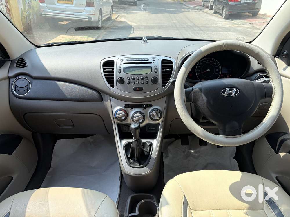 Hyundai I10 Sportz, 2014, Petrol