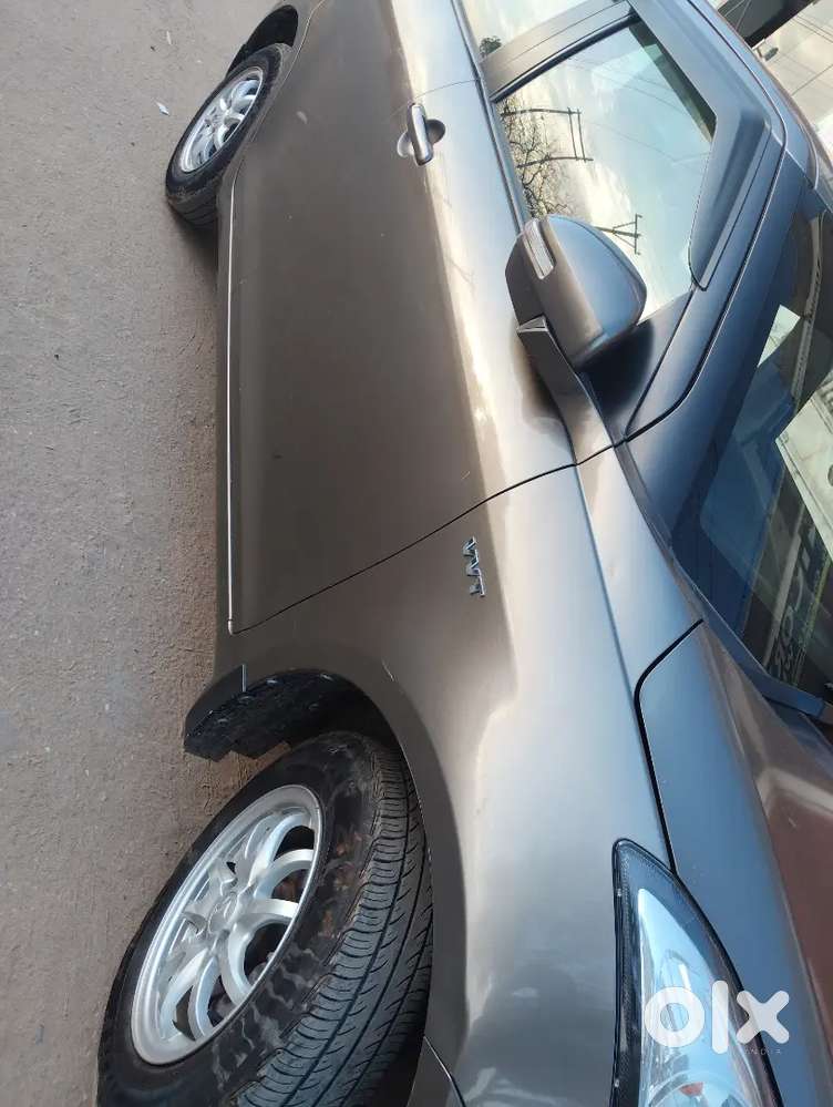 Maruti Suzuki Dzire 2015 Petrol 59000 Km Driven