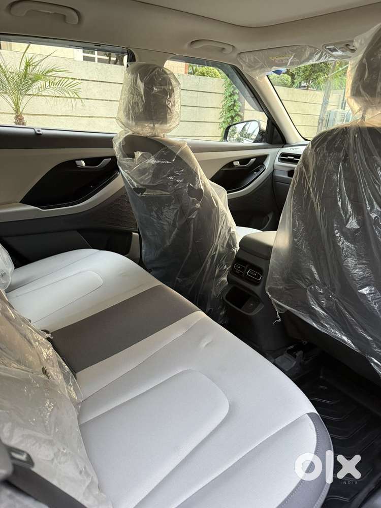 Hyundai Creta 1.5 L Mpi S (o) Mt, 2025, Petrol