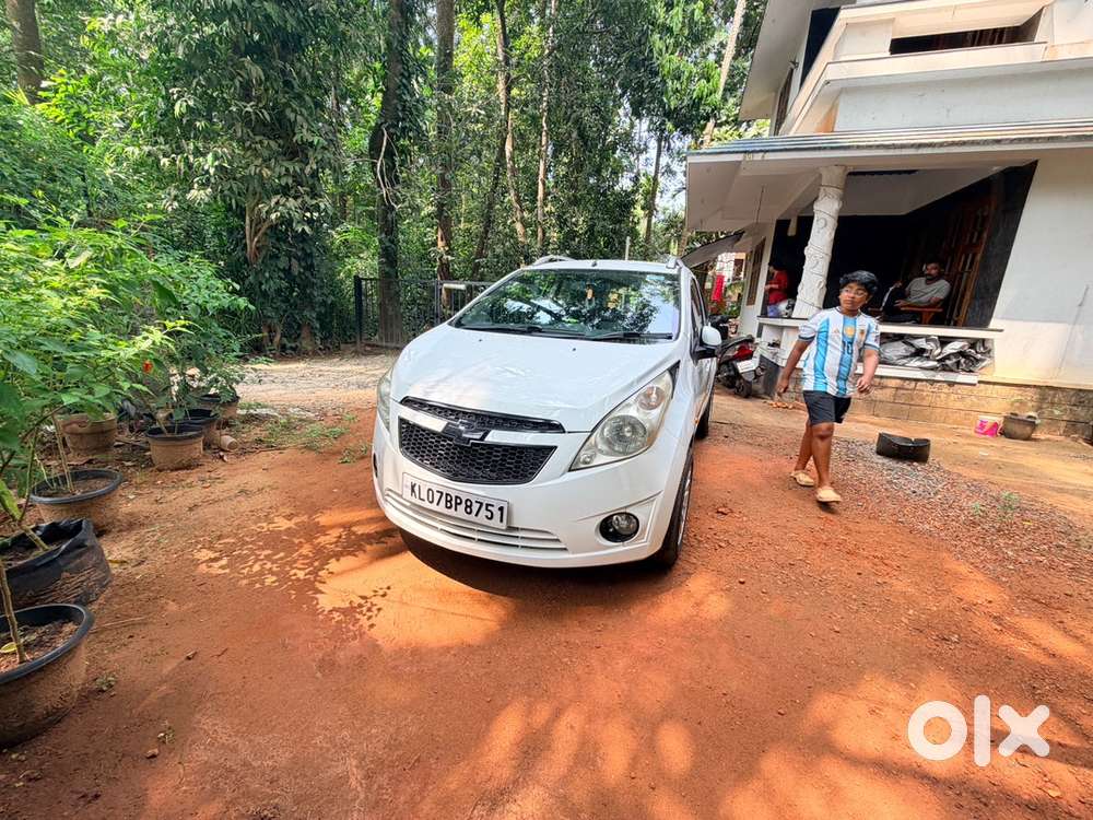 Chevrolet Beat Petrol 2010 Car