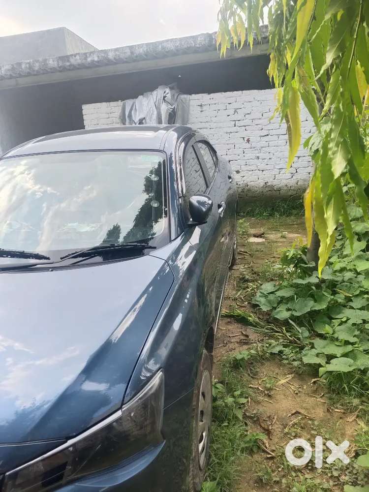 Maruti Suzuki Dzire 1.2 Vxi 2025