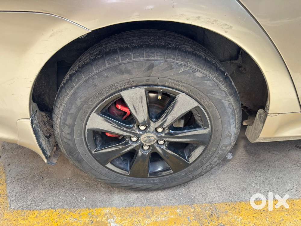 Toyota Corolla Altis 1.8g, 2009 — Petrol Manual