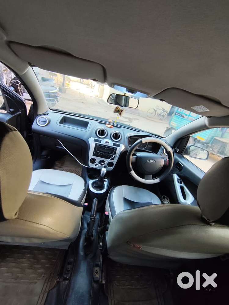 Ford Figo 2013 Petrol