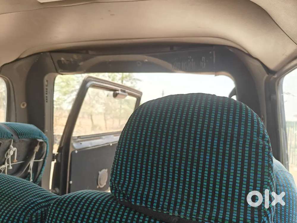 Mahindra Scorpio Black Colour
