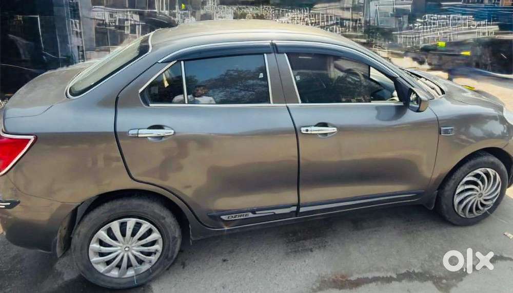 Maruti Suzuki Swift Dzire 2019 Cng & Hybrids 72000 Km Driven