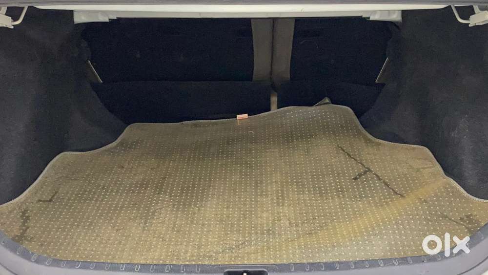 Toyota Corolla Altis [2014-2017] 1.8 G Cvt, 2016, Petrol