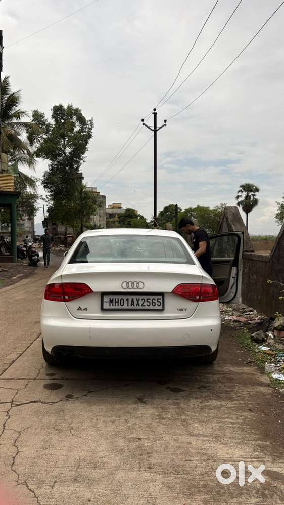 Audi A4 Petrol 2011