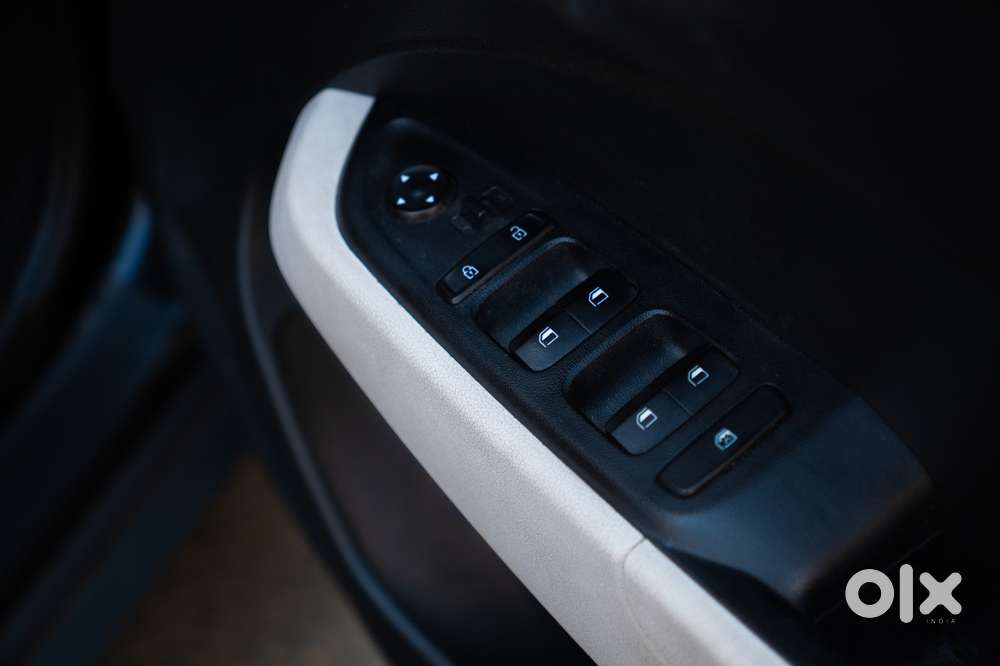 Hyundai Venue S, 2023, Petrol