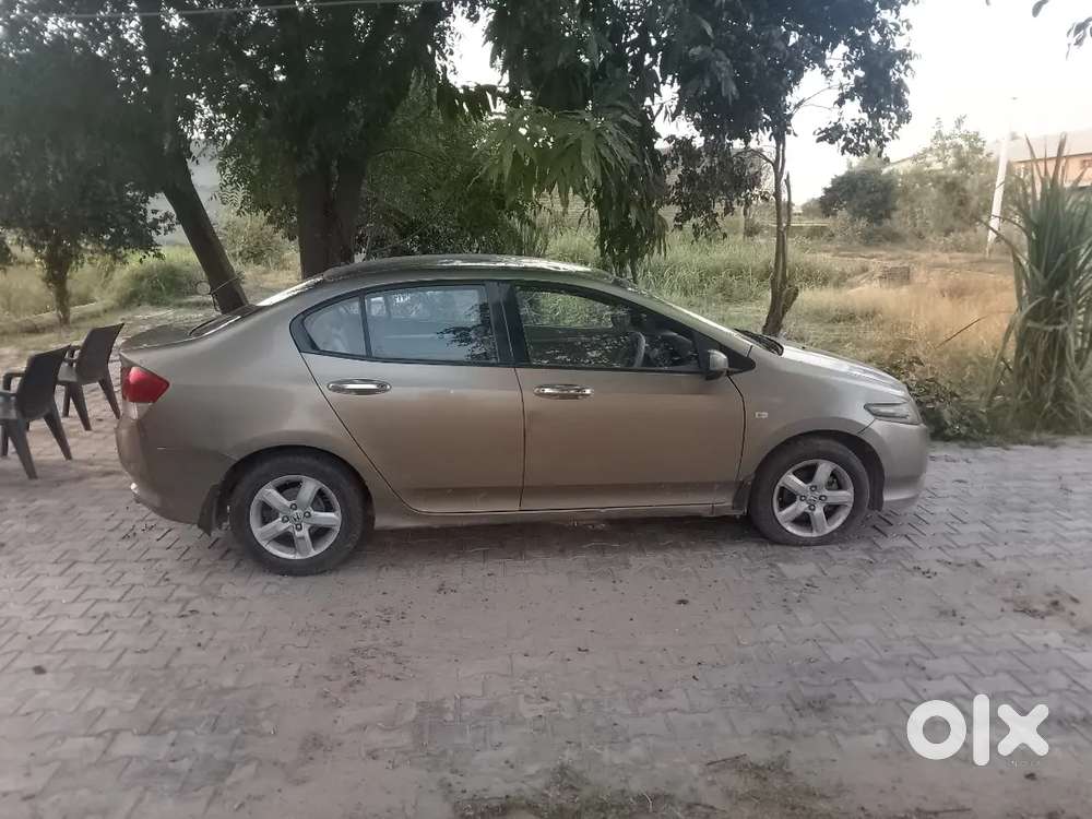Honda City 2011 Cng & Hybrids 170000 Km Driven