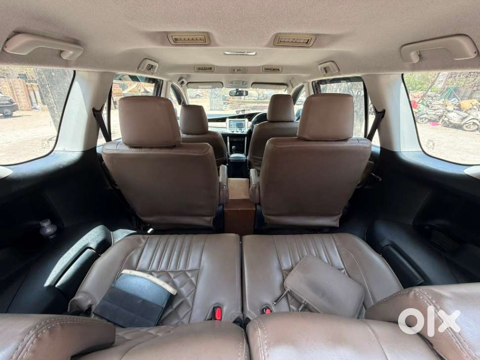 Toyota Innova Crysta 2.8 Gx At 7 Str, 2017, Diesel