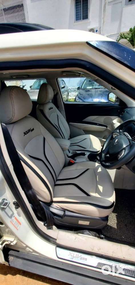 Mahindra Xuv300 W6 Diesel, 2023, Diesel