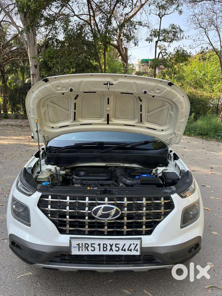 Hyundai Venue 1.0 Sx (o) Turbo Dct, 2019, Petrol