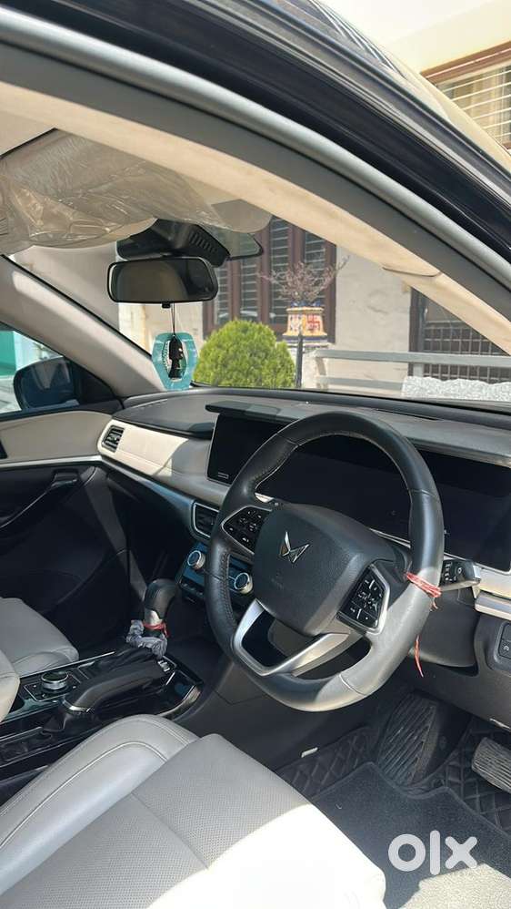 Mahindra Xuv700