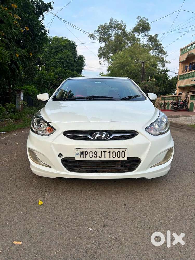 Hyundai Verna Fluidic 1.6 Crdi Sx, 2011, Diesel