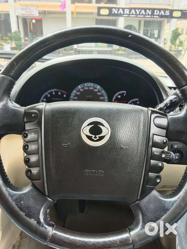 Mahindra Ssangyong Rexton Rx7, 2015, Diesel