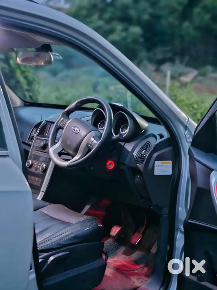 Mahindra Xuv500 Sportz 2012