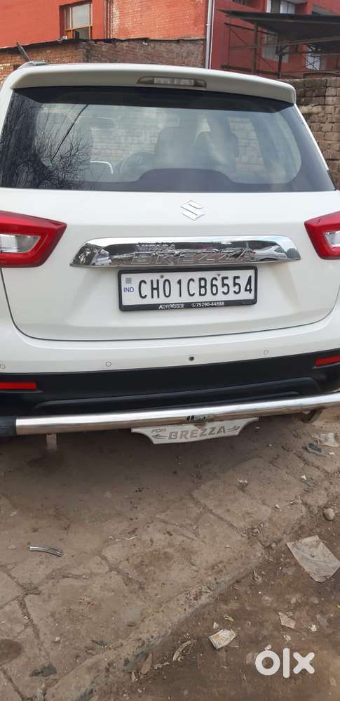 Maruti Suzuki Brezza, 2020, Petrol