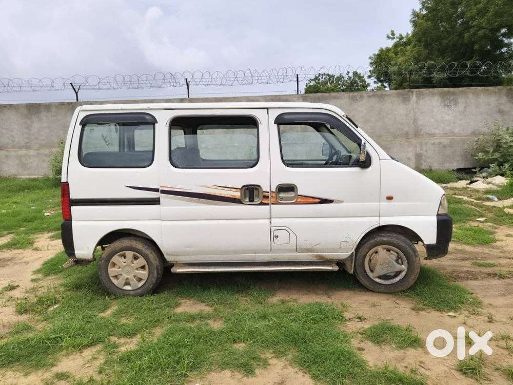 Maruti Suzuki Eeco 5 Seater Ac, 2017, Petrol