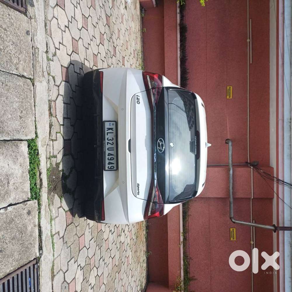 Hyundai I20 Ivt Sports Automatic 2023