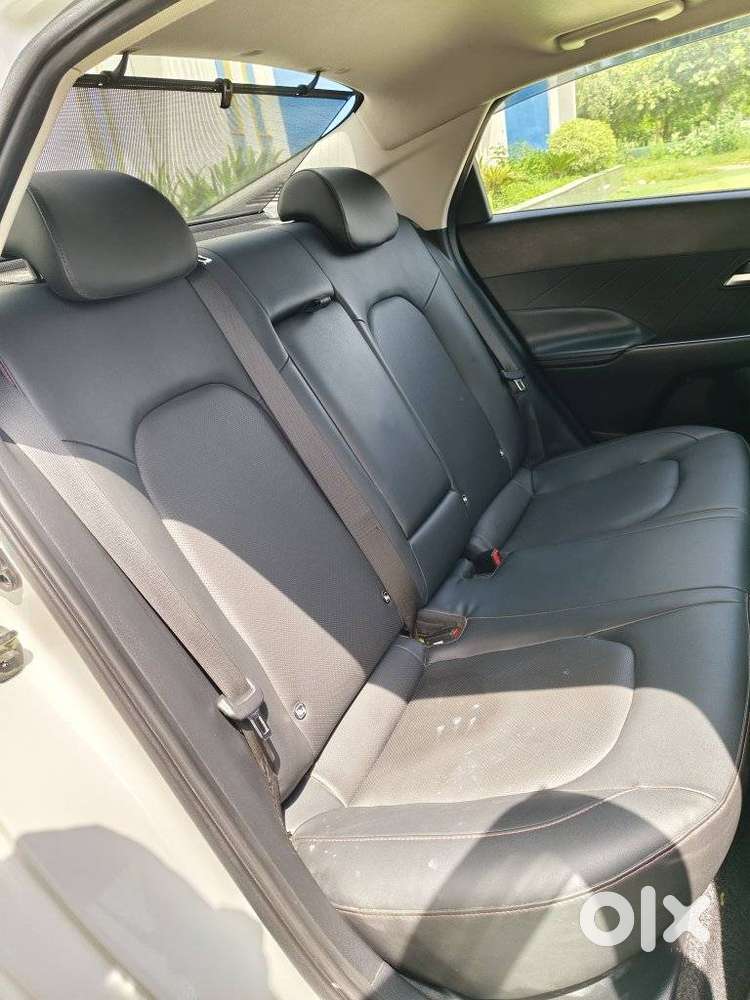 Hyundai Verna Sx (o) 1.5 Turbo Petrol Dct, 2024, Petrol