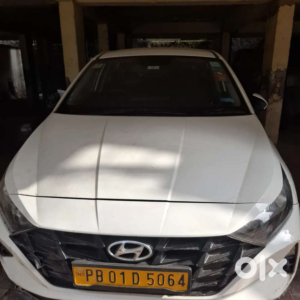 Hyundai I20 Sportz 2023 Variant Petrol