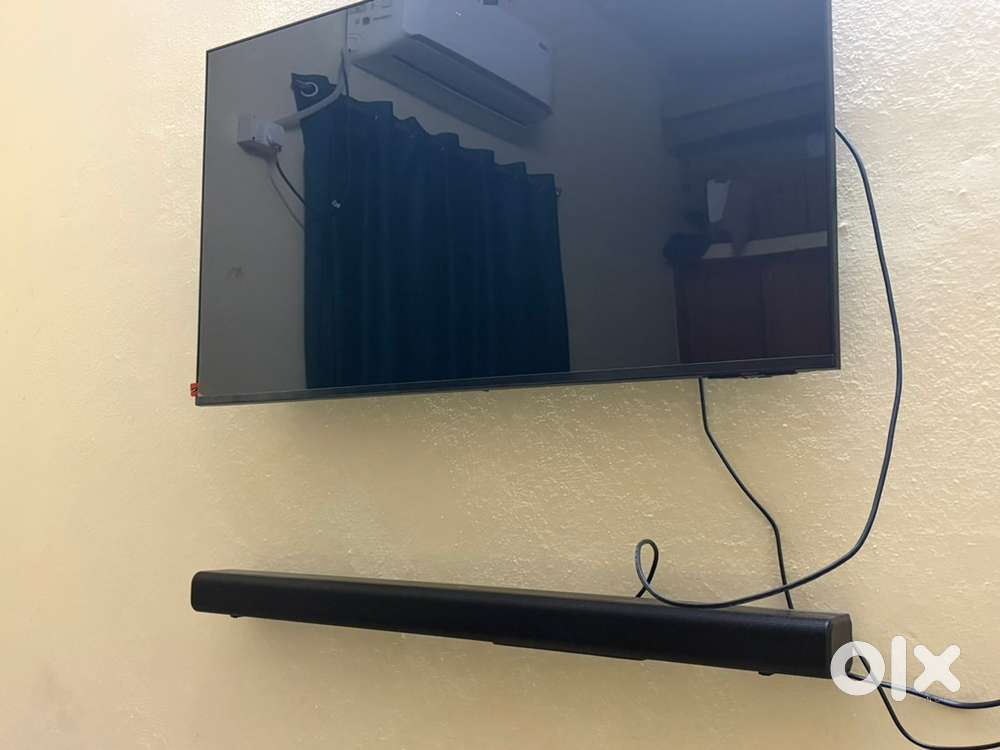 43 inc samsunng UHD 4k with JBl SV560, 3.1