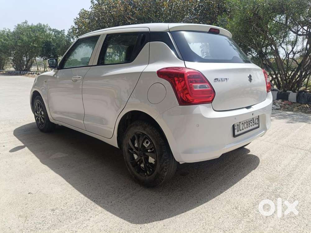 Maruti Suzuki Swift 1.2 Lxi (o), 2020, Petrol