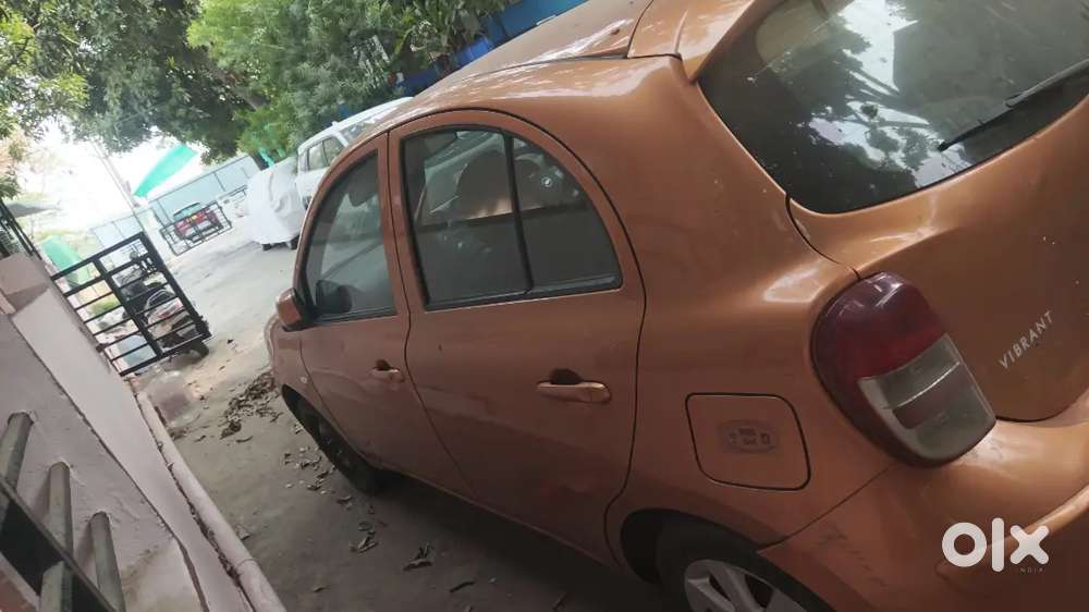 Nissan Micra Regn.valid Upto 27/04/2031 Push Bottan Start Top End