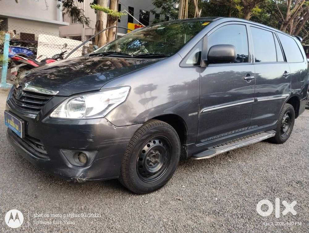 Toyota Innova 2.5 G (diesel) 7 Seater, 2012, Diesel