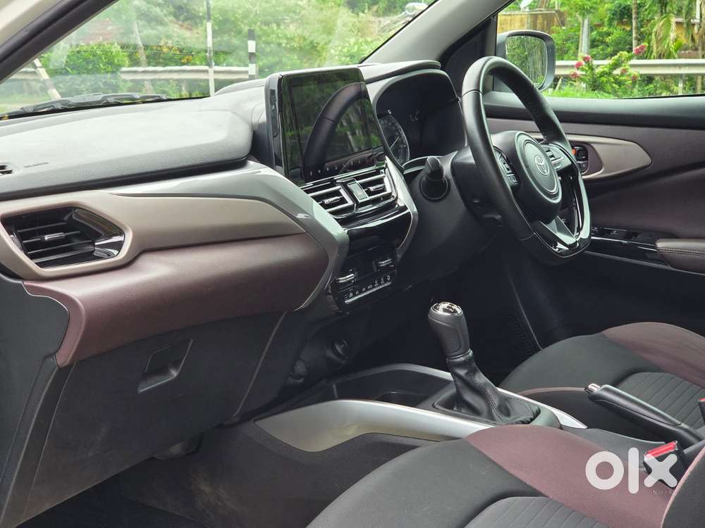 Toyota Urban Cruiser Taisor V 1.0 Petrol Mt, 2025, Petrol