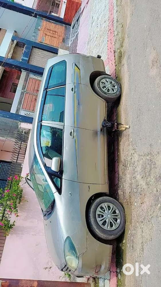 Toyota Innova Hycross 2009