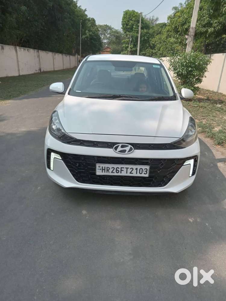 Hyundai Aura