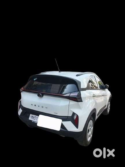 Tata Nexon Xz Plus (hs), 2025, Cng & Hybrids