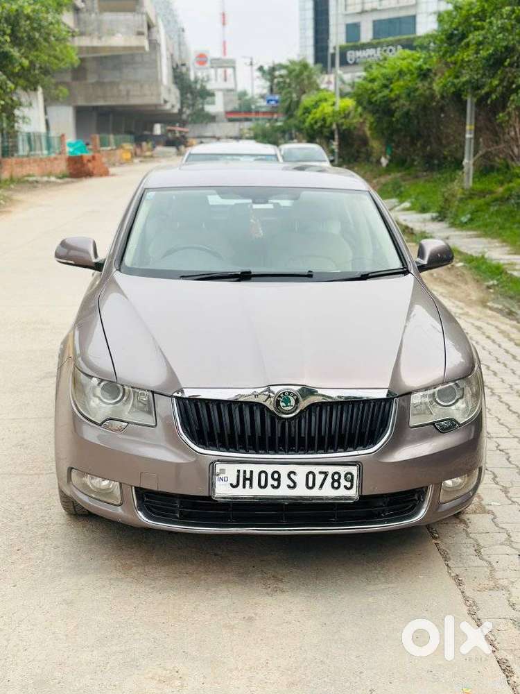 Skoda Superb 1.8 Ambition Tsi Mt, 2012, Petrol